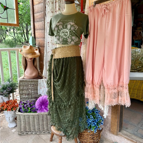 ~ Chemise en dentelle ~ LacyTarragon Maxi - Picture 6 of 11